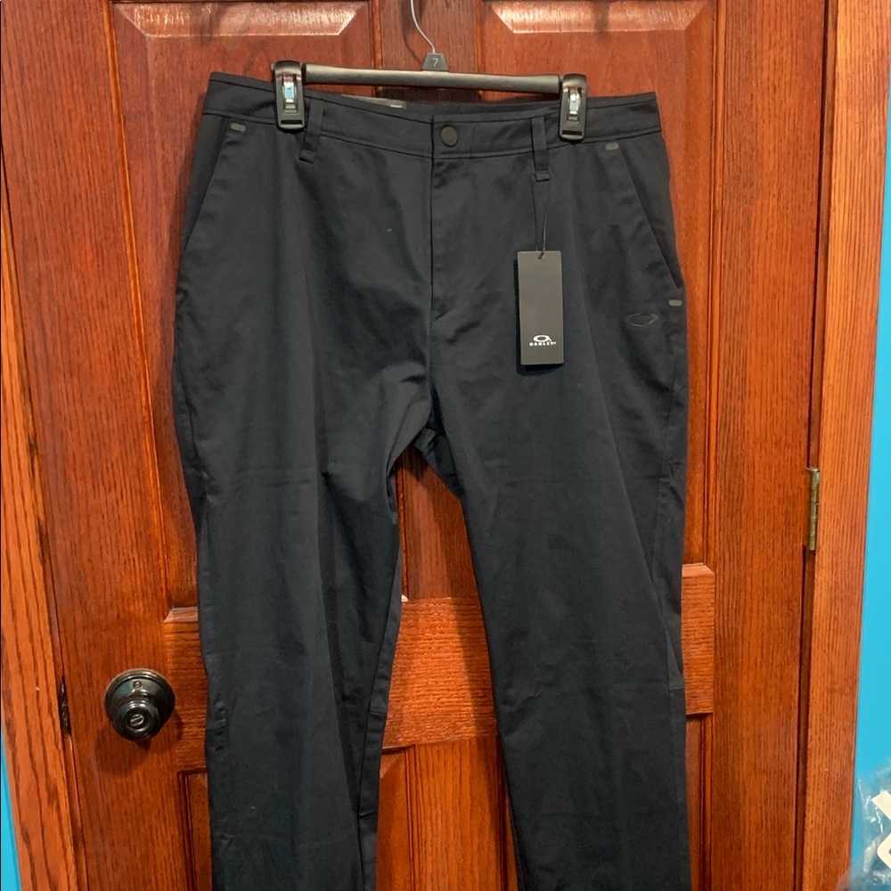 Oakley Blck Pants (Mens 34)